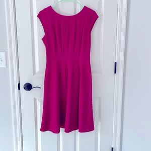 Elle Capsleeve Dress